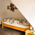 Gaestehaus Burgblick فندق مبيت وإفطار 3*