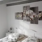 Gaestehaus Burgblick 3*