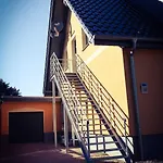 Gaestehaus Burgblick Bed and breakfast Neustadt-Glewe