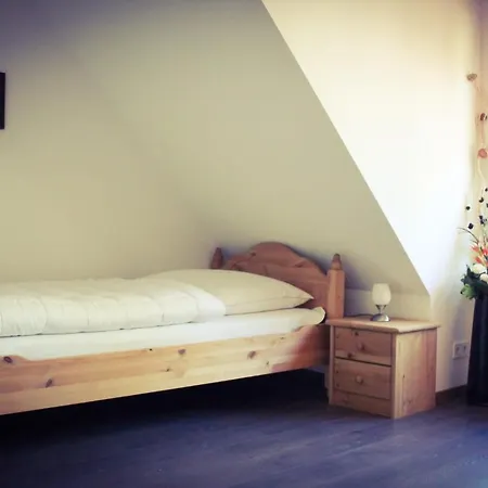 Gaestehaus Burgblick فندق مبيت وإفطار