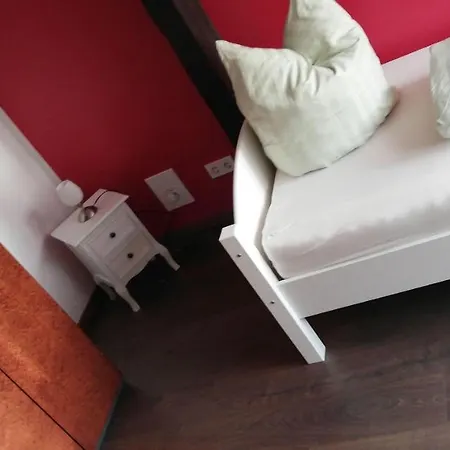 Gaestehaus Burgblick بيت ضيافة 3*