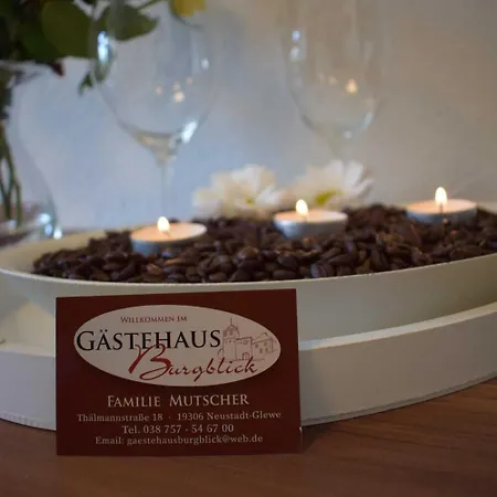 Gaestehaus Burgblick بيت ضيافة