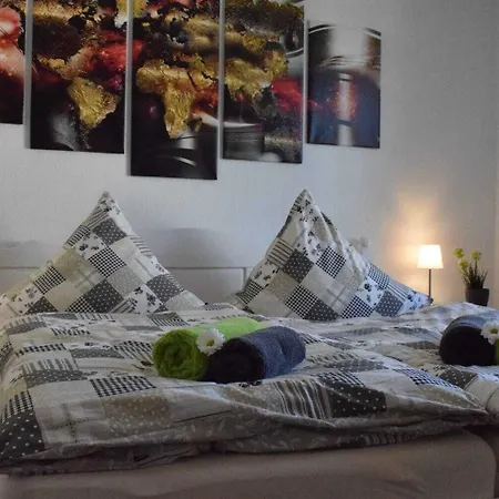 Gaestehaus Burgblick بيت ضيافة 3*