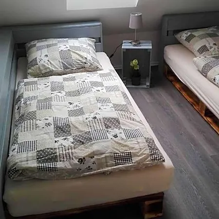 Gaestehaus Burgblick Couette-café 3*