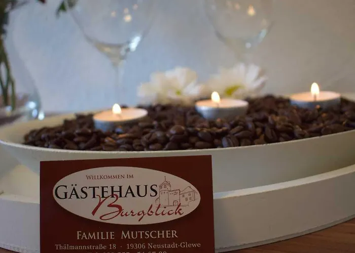 Gaestehaus Burgblick 3*